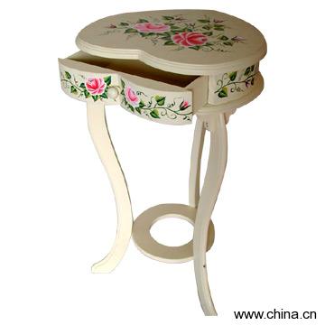 Rose Table