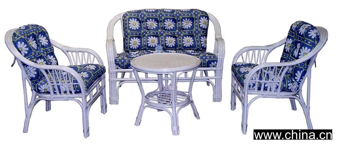 Rattan Living Room Set With Cushion