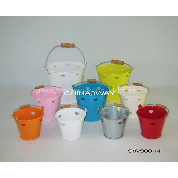 Wedding gift box / Valentine tin / Zinc bucket
