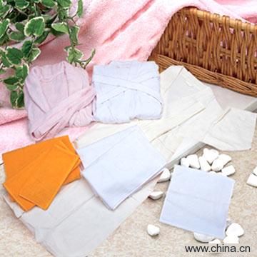 Towel & Bathrobe