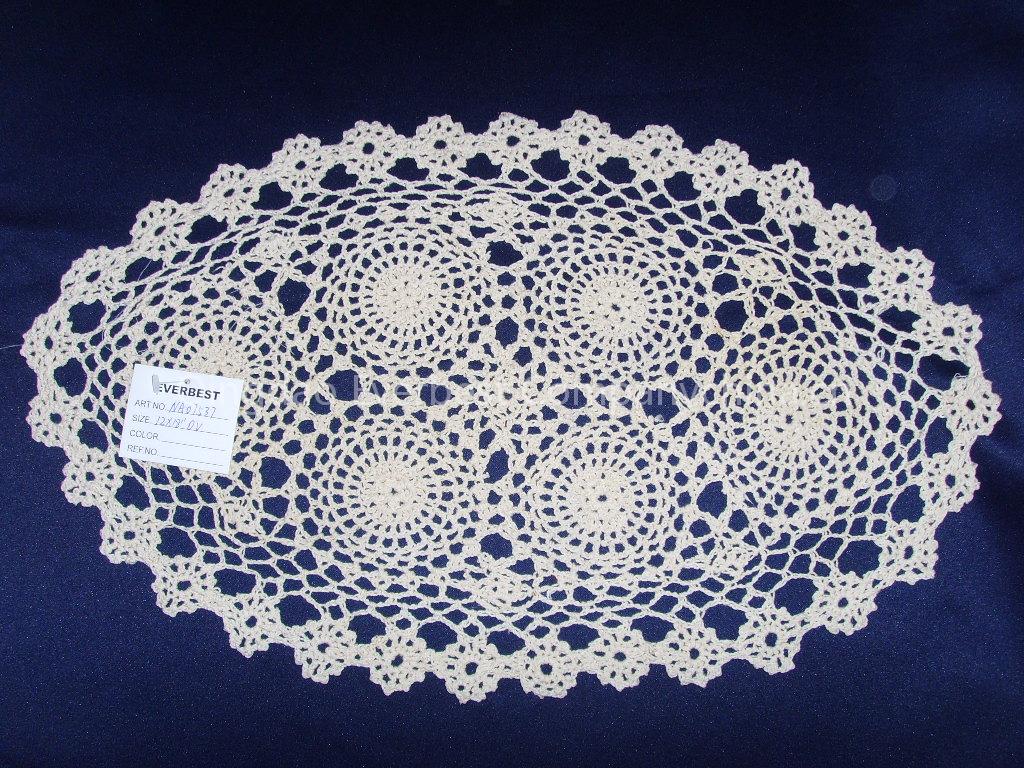 Crocheted placemat