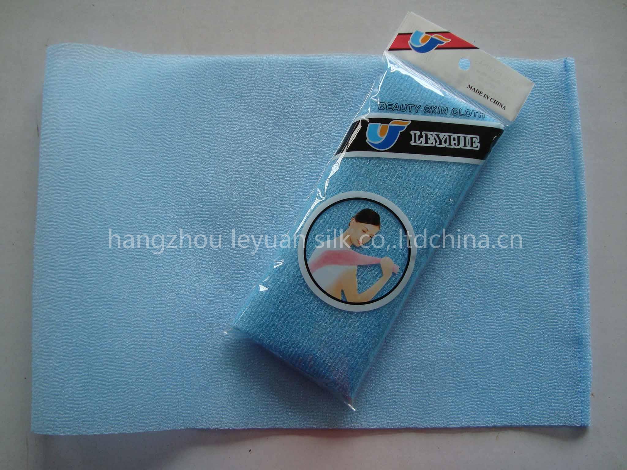 salux skin towel