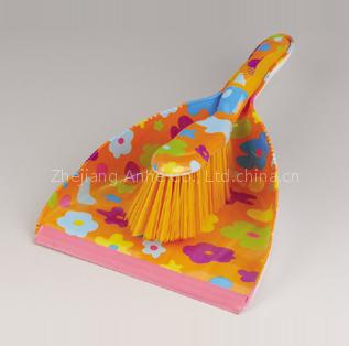 plastic dustpan,plastic dustpan with brush,plastic brush,cleaning tolls