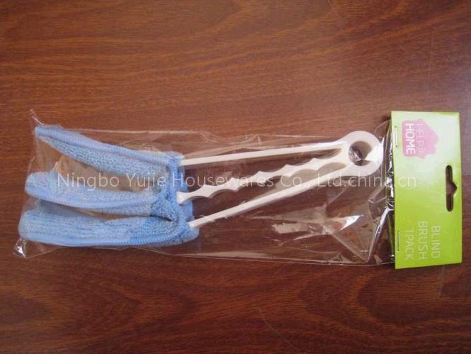 blind cleaner