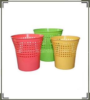 Plastic Dustbin