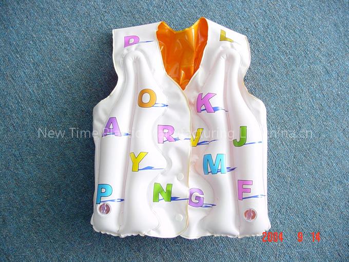 inflatable vest/rescue ring/use in water