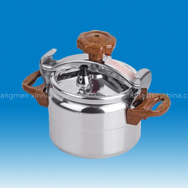Shrink shap pressure cooker
