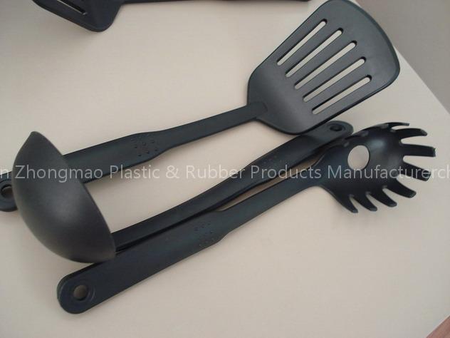 nylon kitchen tool