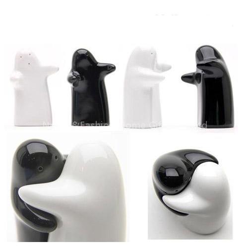 the seasoning cans ( embrace shape)
