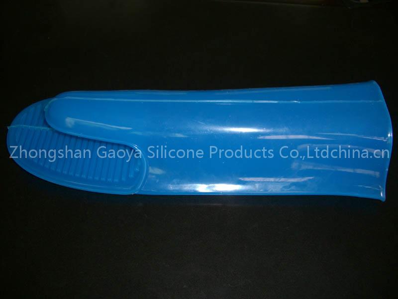 silicone kitchen gloves