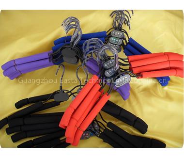 Sponge hanger