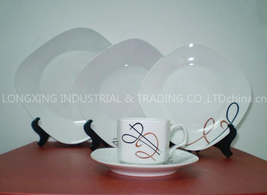 porcelain dinner set