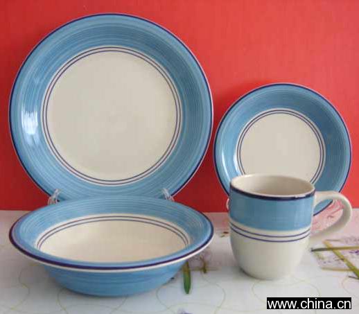 Stoneware Dinner Set
