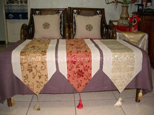 table runners