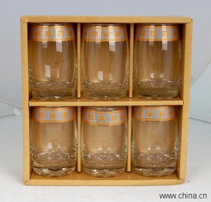 Tulip-base glass
