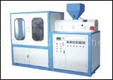 Blow molding machine