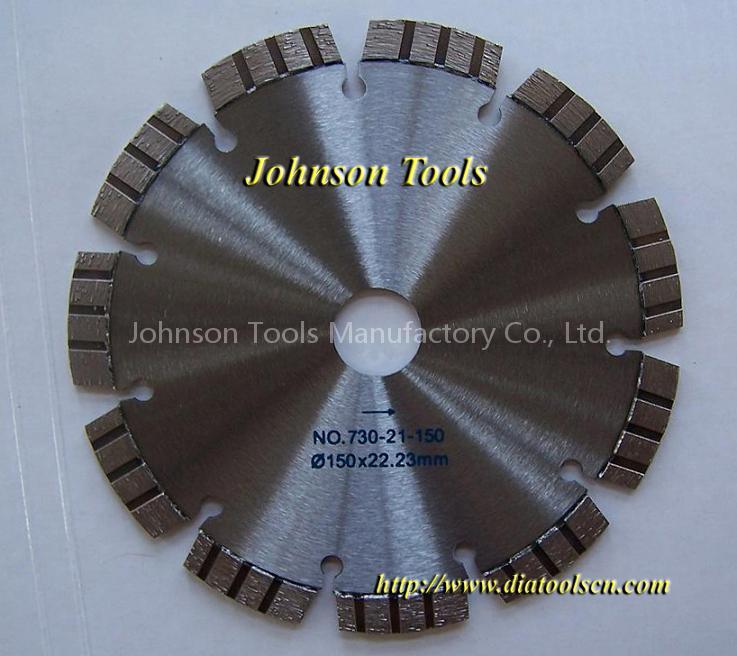 Laser turbo-segment saw blade