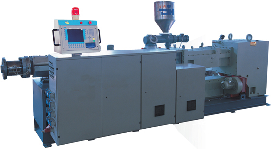 TWIN PARALLEL SCREWS EXTRUDER