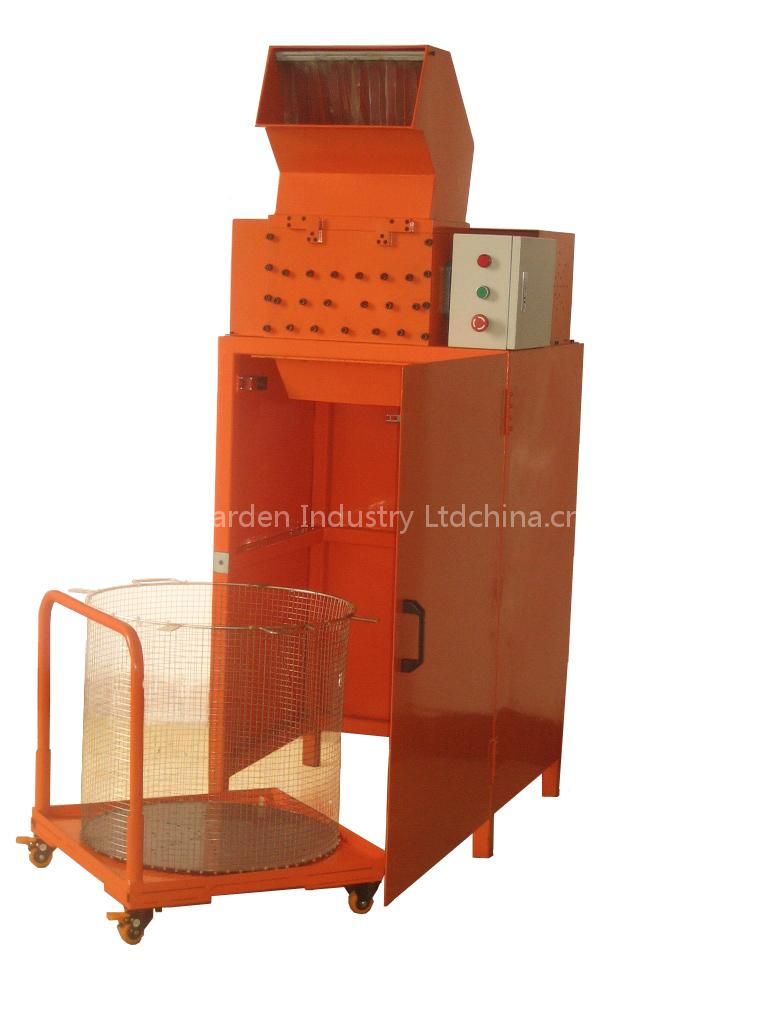 Plastic Liquid Bottle Shredder