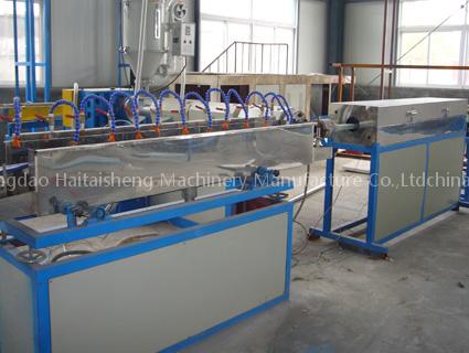 PVC lay-flat hose extrusion line