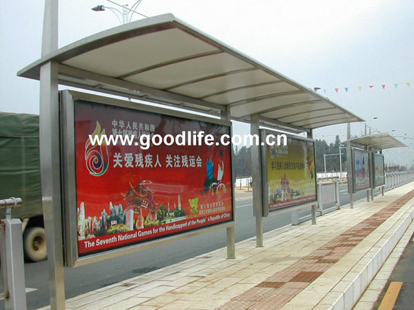 Polycarbonate sheet for advertisement