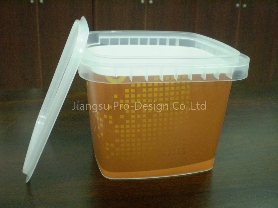 plastic square box