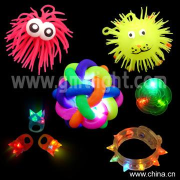 Crystal Star and Flashing Ball