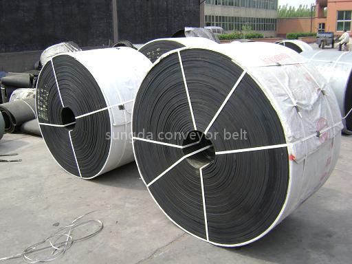 Nylon conveyor belt