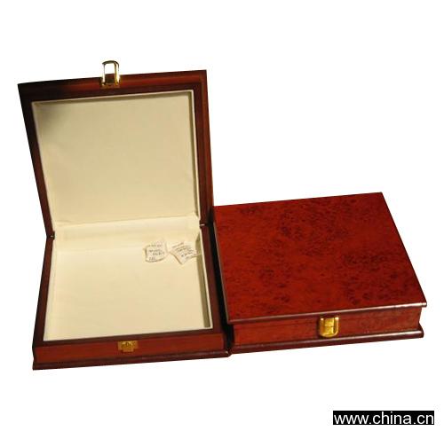 Wooden Jewelry Box