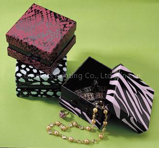 Ornament storage boxes