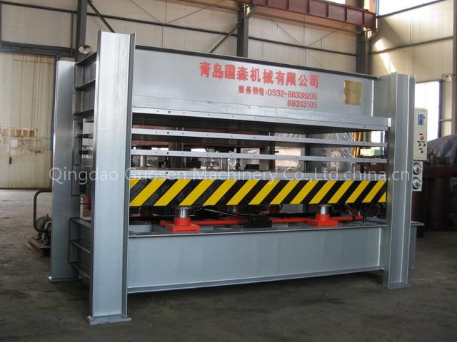 Short Cycle Laminating Line presses