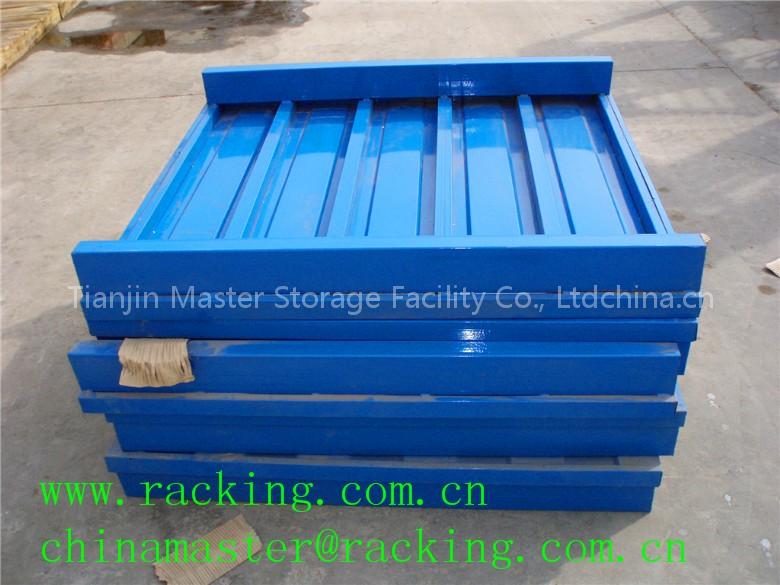 steel pallet