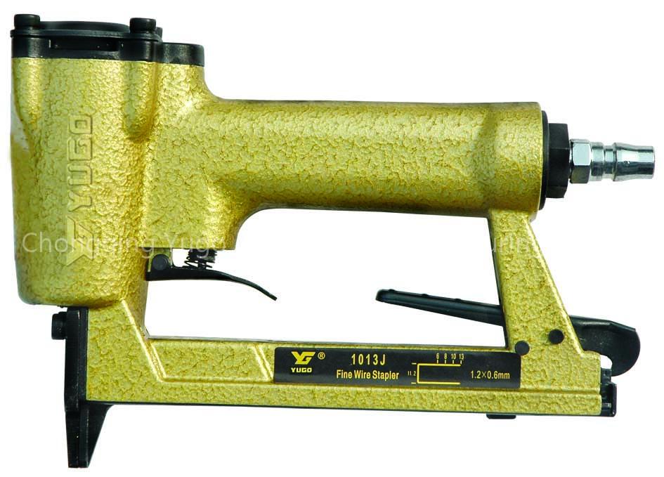 2011 new golden unique pneumatic stapler