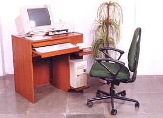 India Computer Table And Chair