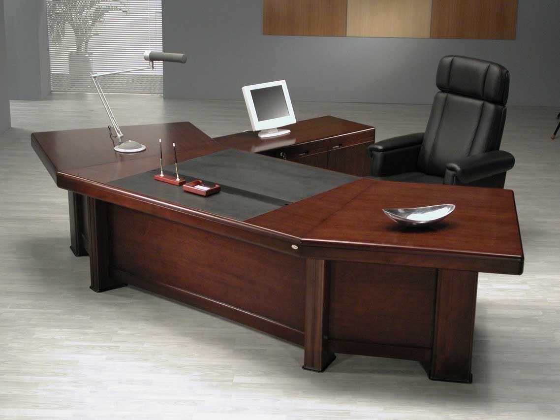 China (Mainland) Big Bend Director Desk