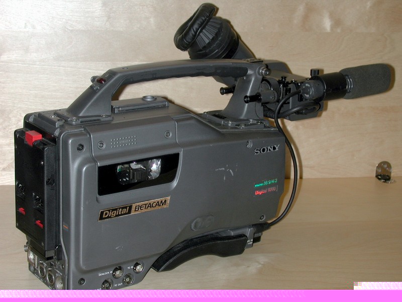 Indonesia SONY DVW-700WSP Digi Beta Camcorder