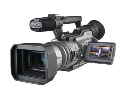 Greece SONY DCR-VX2100 3 CCD MINI DV MONSTER PKG