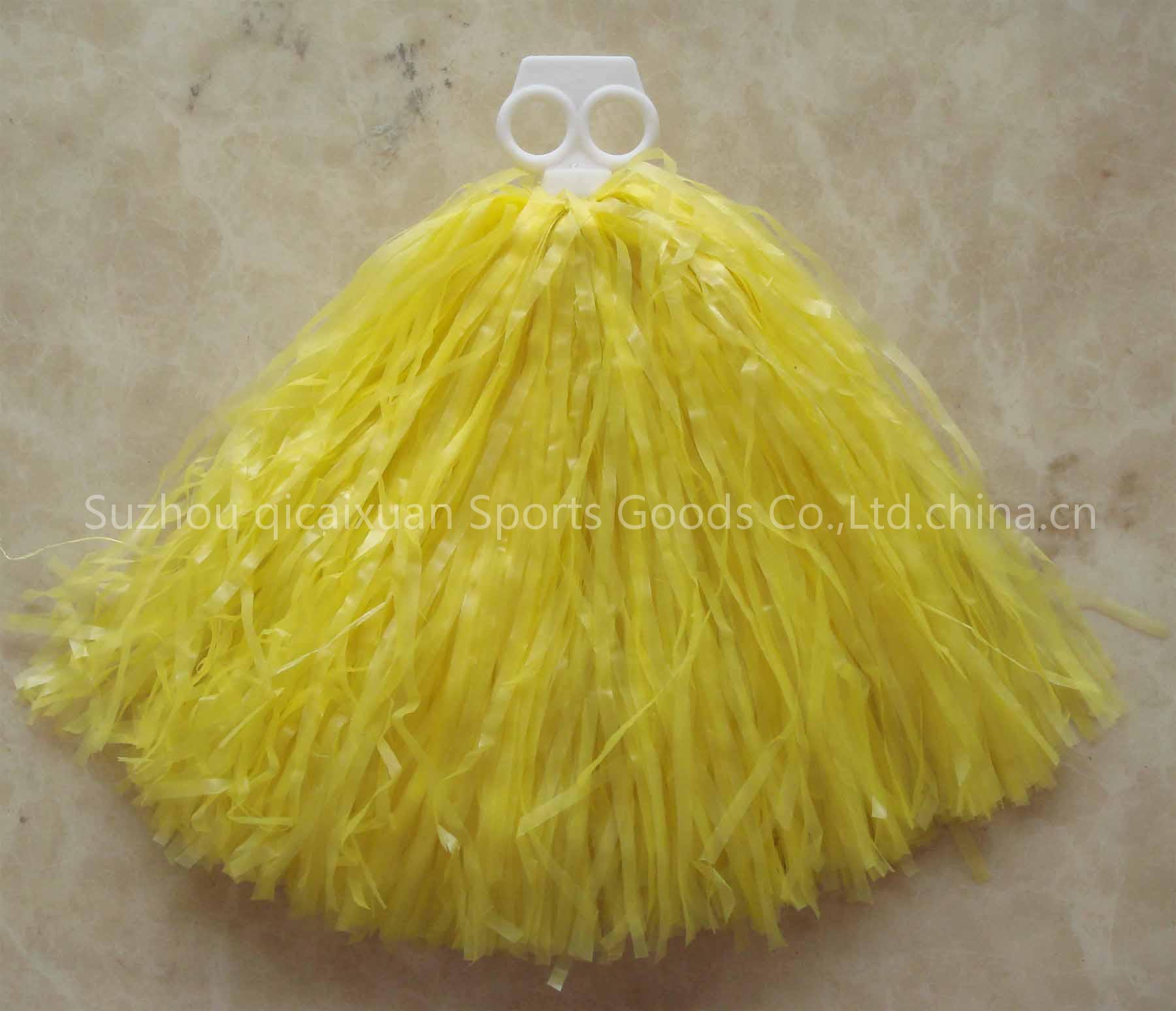 Plastic Cheerleading Poms(4)