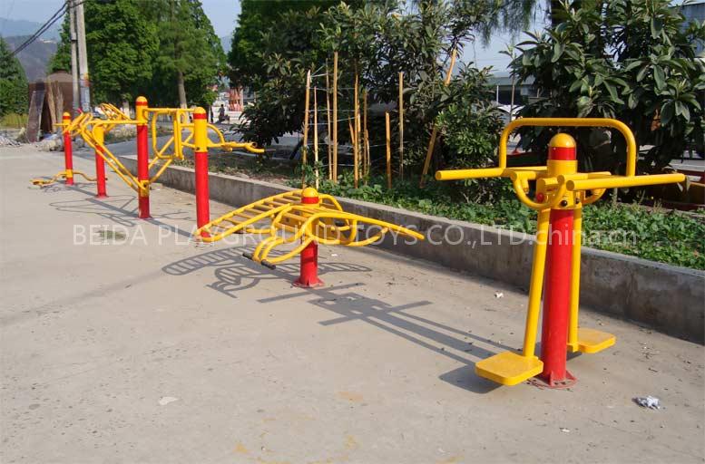 Outdoor fitness equipment
