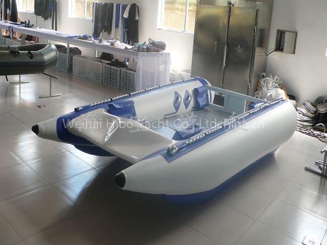 Speed catamaran boat
