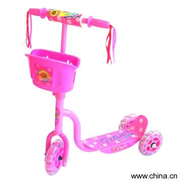Pink Tatina Design Tri-Scooter