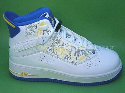 wholesale brand sneaker,brand nike shoes,jordans,dunk,brand jeans,bags,t-shirts,hoodies