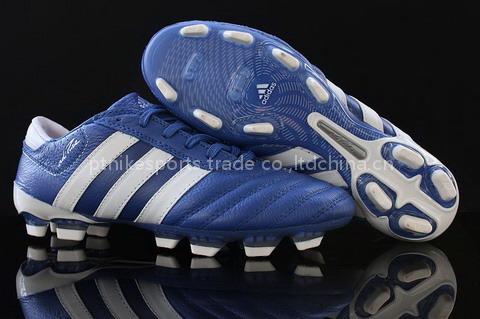 nike football shoes