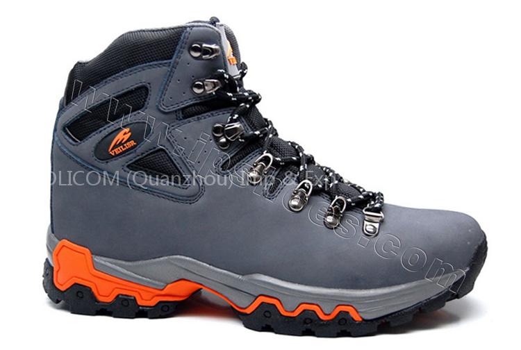 hiking shoes