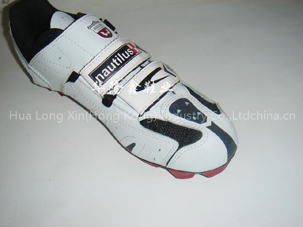 bicycle racing shoe