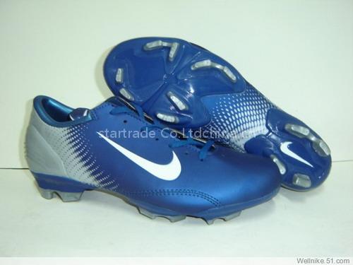 Soccer shoes-5354