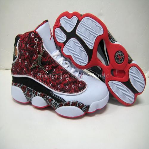 all kinds of brand shoes as nike jordan puma adidas gucci prada