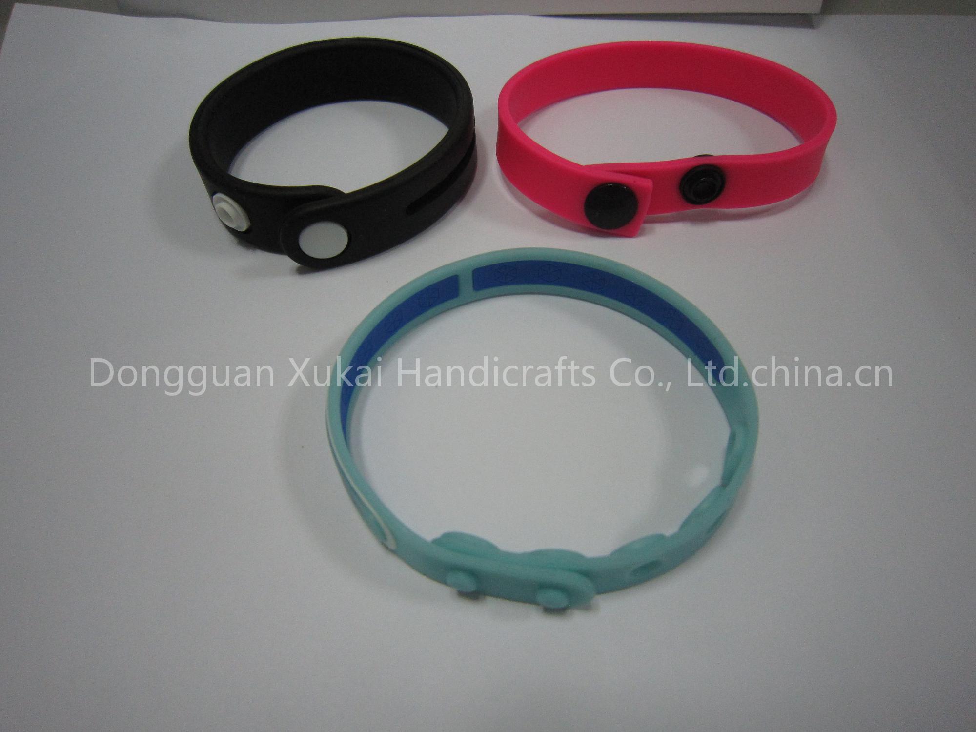 Silicone bracelet 4