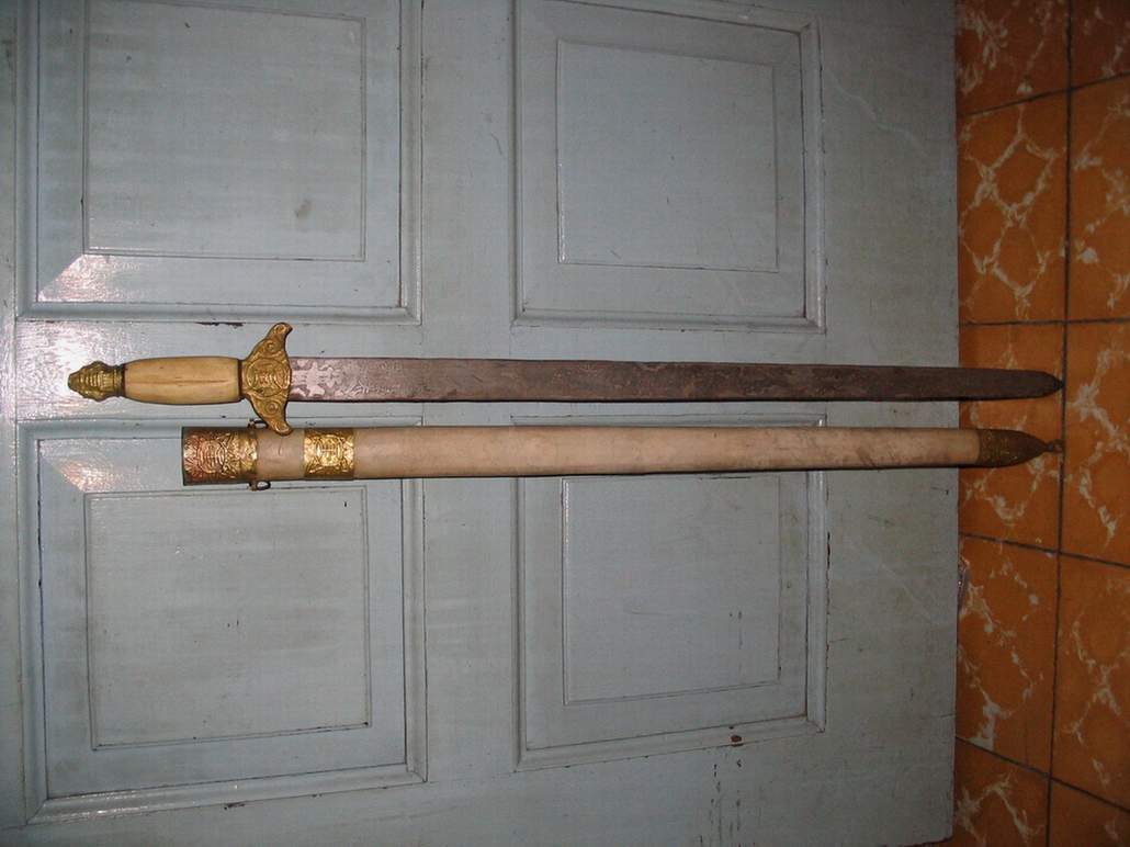 Indonesia China Antique Dragon Sword