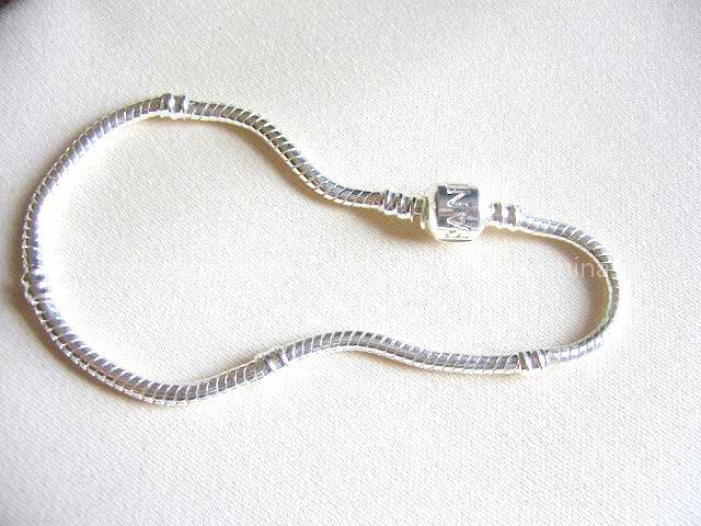 pandora style solid silver bracelet